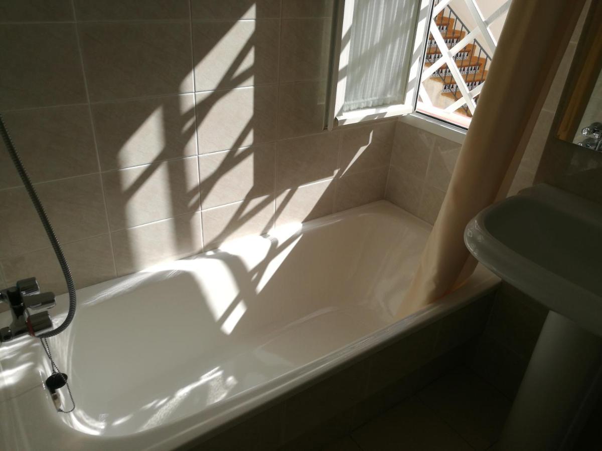 Apartamento Para 4 Personas Con Piscinas Vinarós Eksteriør billede
